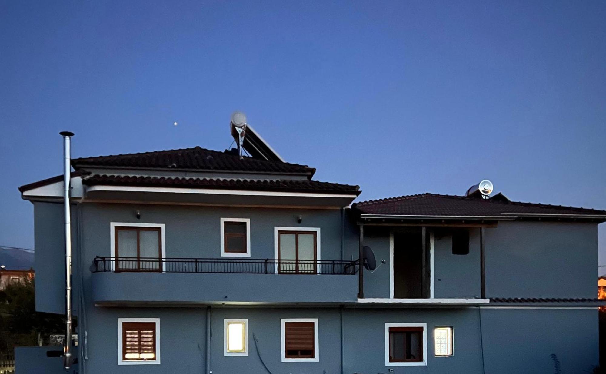 Villa Mucolli Berat Exterior photo